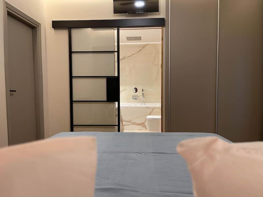 Acropolis Lux Apartment 아테네 외부 사진