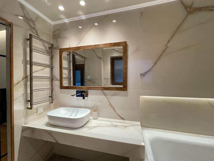 Acropolis Lux Apartment 아테네 외부 사진